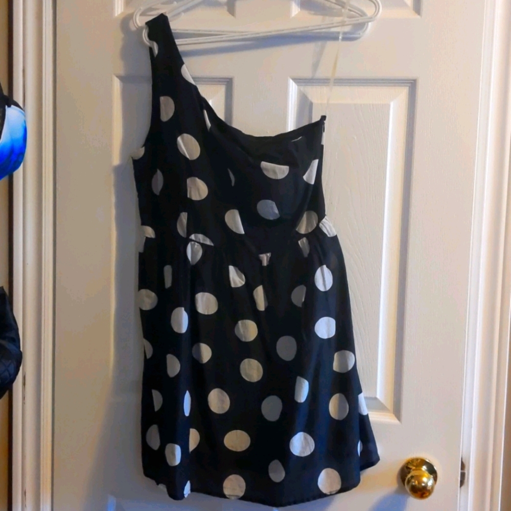 One shoulder polka dot dress